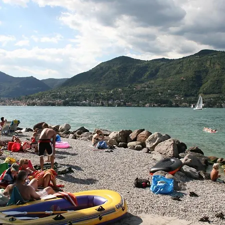 Happy Camp Mobile Homes In Villaggio Turistico Internazionale Eden San Felice del Benaco
