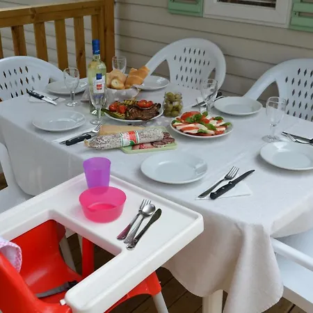 Happy Camp Mobile Homes In Villaggio Turistico Internazionale Eden San Felice del Benaco