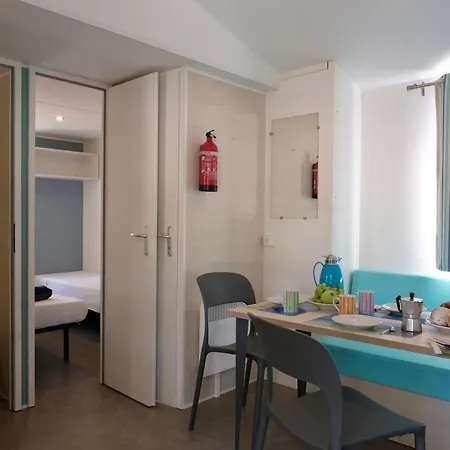 Happy Camp Mobile Homes In Villaggio Turistico Internazionale Eden Campsite *